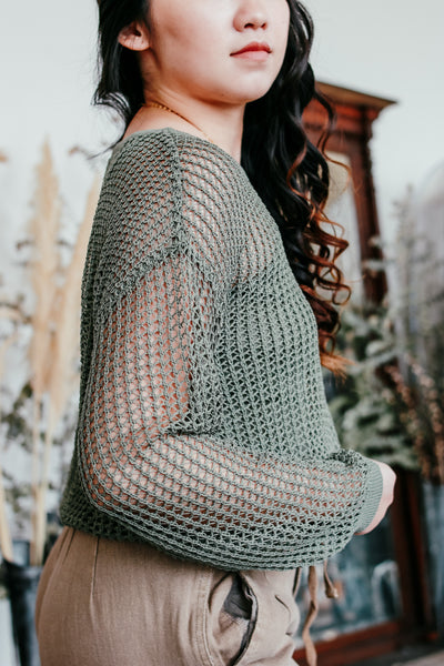 "Feel the Breeze" sweater and cami set